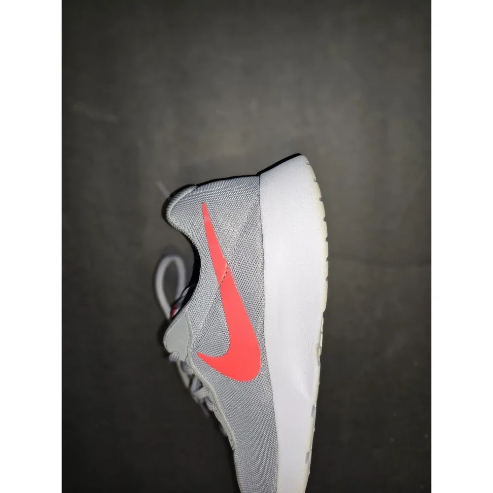 Nike Tanjun 'Wolf Grey' Gray/red 812655-015 Women's Size 7
